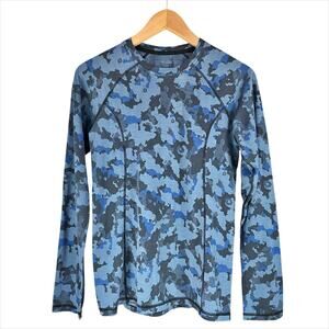OUTDOOR RESEARCH Alpine Onset Merino-Blend Long-Sleeve in Naval Blue Camo Size M
